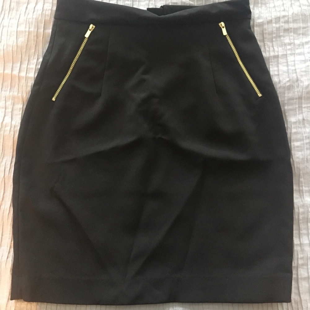 H&M Black Pencil Skirt